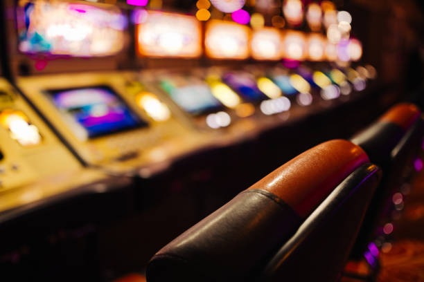 caipiao slot game interface showing Aviator multiplier display and player controls